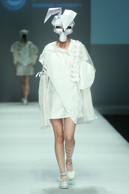 不逢 2017江南大學紡織服裝學院畢業生作品發布會